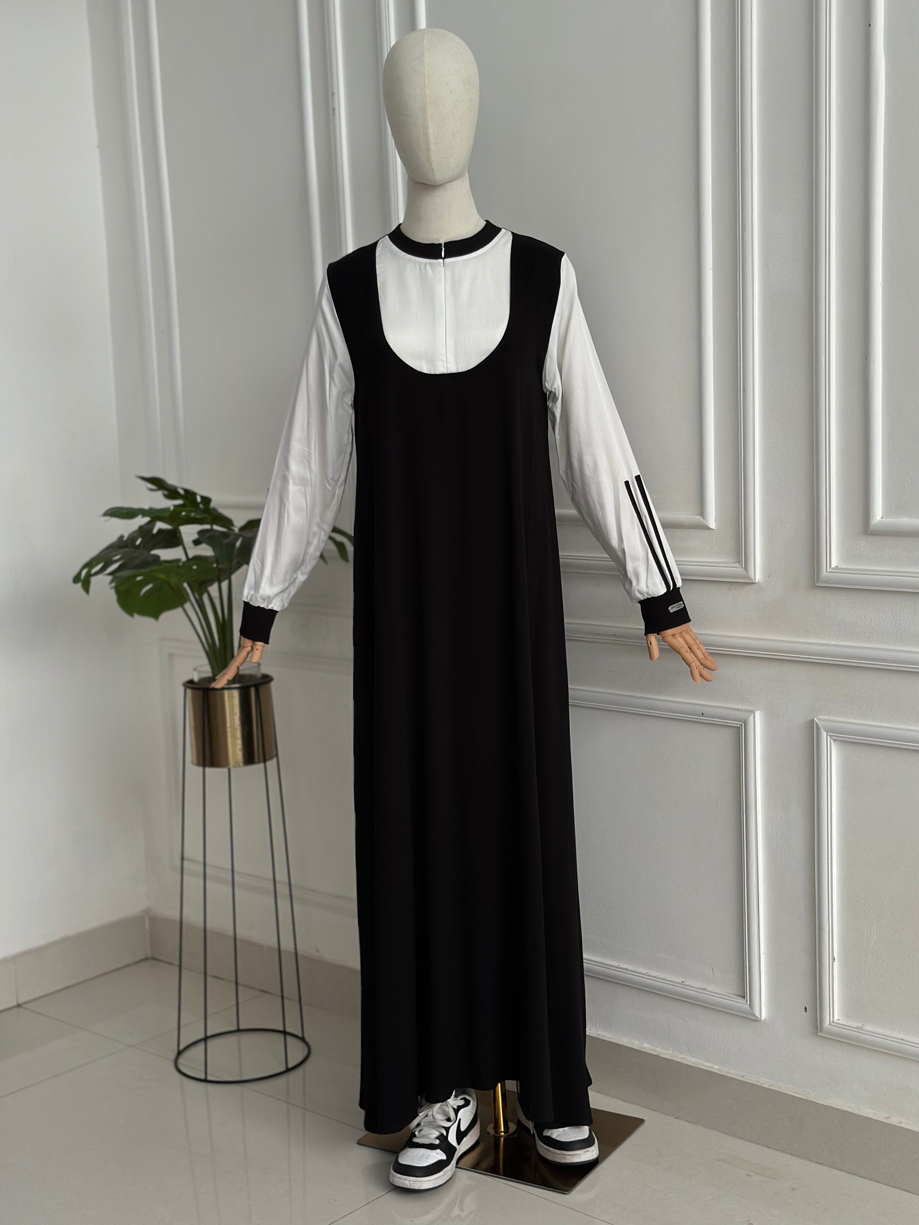 Dress Gayatri Black-BW
